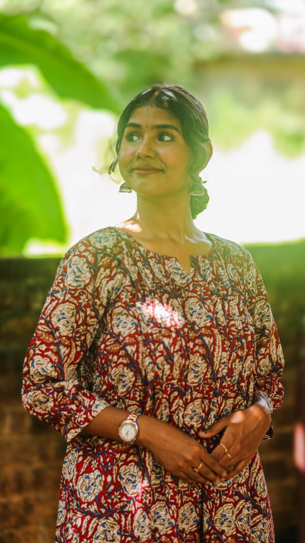 Vismaya kurti |Feeding kurti |Uyirr - Image 3